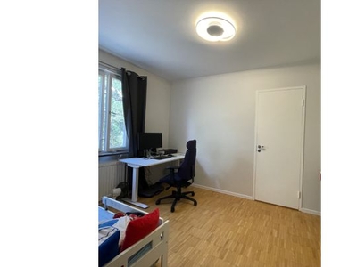 Hyr ett 3-rums lägenhet på 71 m² i Sigtuna