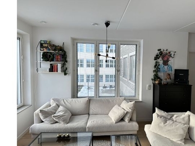 Hyr ett 2-rums hus på 53 m² i Stockholm