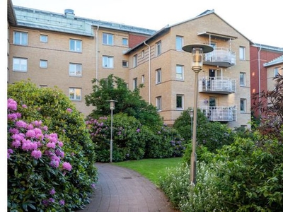 Hyr ett 2-rums lägenhet på 58 m² i Göteborg