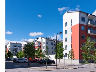 Hyr ett 4-rums lägenhet på 81 m² i Linköping