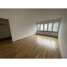 Hyr ett 2-rums lägenhet på 62 m² i Kristinehamn