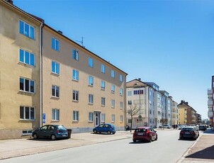 Bjäregatan 7