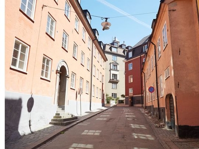 Hyr ett 2-rums lägenhet på 50 m² i Stockholm