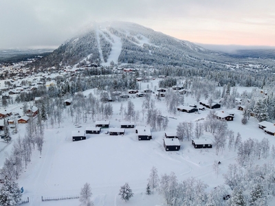 Det är faktiskt sant! Nu kan du flytta in i en charmig fjällstuga med utsikt och sol