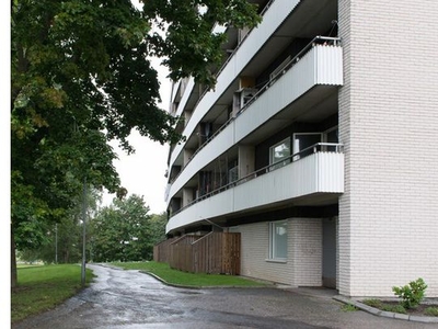 Hyr ett 1-rums lägenhet på 67 m² i Nyköping