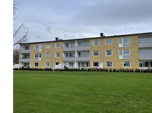 Hyr ett 4-rums lägenhet på 102 m² i Getinge