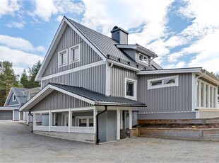 Villa till salu på Lunnvägen 5 i Lycksele - Mäklarhuset