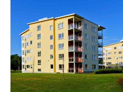 Hyr ett 2-rums lägenhet på 70 m² i Linköping