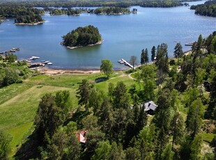 Fritidshus till salu på Fiskebyvägen 34 i Vätö - Mäklarhuset