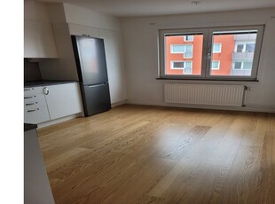 Hyr ett 2-rums lägenhet på 60 m² i Eskilstuna