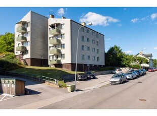 Hyr ett 3-rums lägenhet på 67 m² i Torshälla