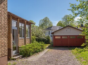 Villa till salu på Floravägen 9 i Norrköping - Mäklarhuset