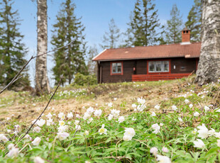 Villa till salu på Granberg 19 i Leksand - Mäklarhuset