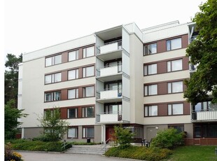 Hyr ett 2-rums lägenhet på 66 m² i Gävle