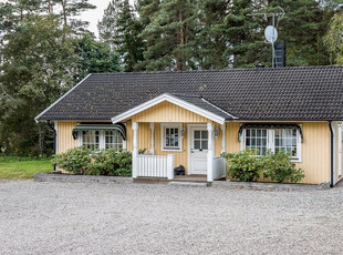 House - Vassunda-Örby Knivsta