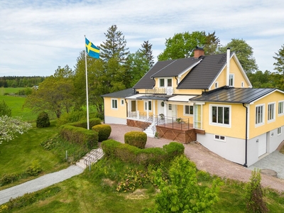 Friliggande villa - Alunda Uppsala