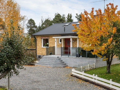 Friliggande villa - Grums Värmland