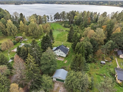 Friliggande villa - Järlåsa Uppsala