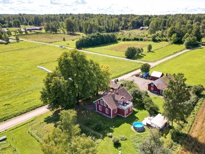 Friliggande villa - KUMLA Örebro