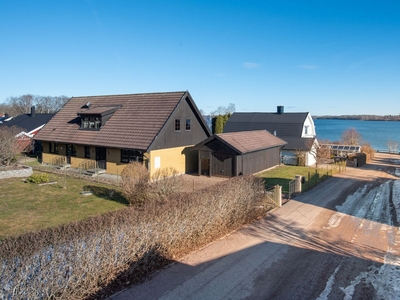 Friliggande villa - Motala Östergötland