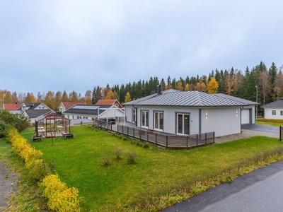 Friliggande villa - Ulricehamn Västra Götaland