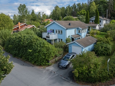 Friliggande villa - Upplands Väsby Stockholm