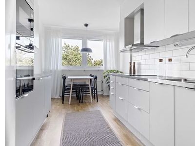 Hyr ett 2-rums lägenhet på 46 m² i Stockholm