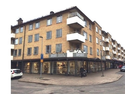 Hyr ett 3-rums lägenhet på 76 m² i Sandviken