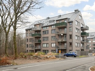 Helgas väg 17 Öjersjö 2 rok, 55 kvm, Partille