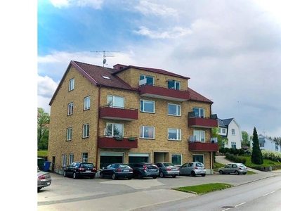 Hyr ett 3-rums lägenhet på 86 m² i Ulricehamn