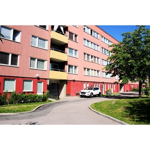 Hyr ett 3-rums lägenhet på 76 m² i Gävle