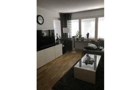 Hyr ett 2-rums lägenhet på 43 m² i Solna