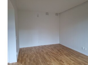 Hyr ett 1-rums lägenhet på 45 m² i Anderslöv