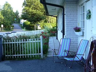 nice furnished room in a villa