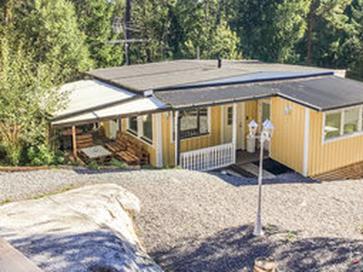 House - Skärenvägen Brottby