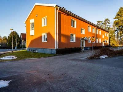 Bostadsrättslägenhet - LINDESBERG Örebro