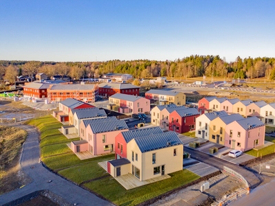 Bostadsrättsradhus - ÖSMO Stockholm