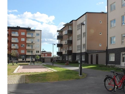 Hyr ett 1-rums lägenhet på 80 m² i Nyköping