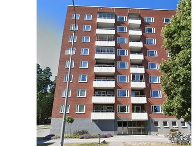 Hyr ett 3-rums hus på 88 m² i Södertälje