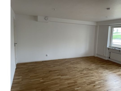 Hyr ett 2-rums lägenhet på 45 m² i Timrå