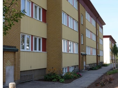 Hyr ett 4-rums lägenhet på 92 m² i Ulricehamn