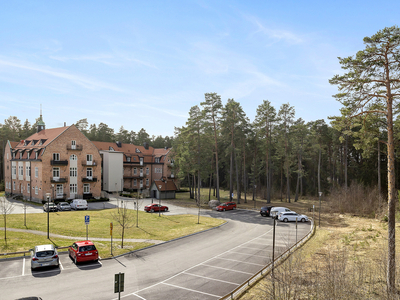 Lägenhet till salu på Sanatorieskogen 14 i Örebro - Mäklarhuset