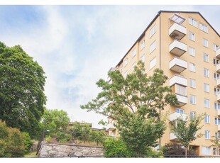 Hyr ett 2-rums lägenhet på 61 m² i Sundbyberg