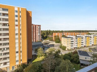 Sibeliusgången 26, 8 tr Akalla 2 rok, 60 kvm, Kista