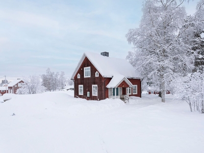 Friliggande villa - Hallen Jämtland