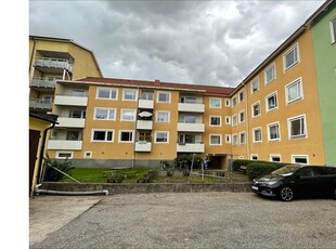 Hyr ett 2-rums lägenhet på 55 m² i Eskilstuna