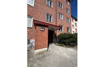 Hyr ett 2-rums lägenhet på 55 m² i Malmö