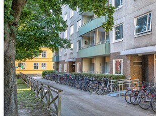 Hyr ett 2-rums lägenhet på 62 m² i Karlstad