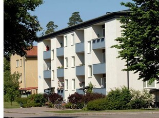 Hyr ett 3-rums lägenhet på 66 m² i Motala