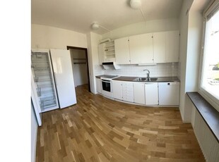 Hyr ett 4-rums lägenhet på 90 m² i Norrköping